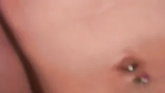 BrookeSkye rubbing and fingering pussy closeup
