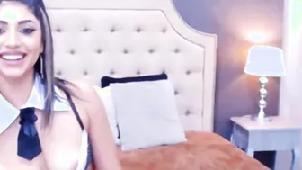 Naughty Chick Masturbates on Live Cam