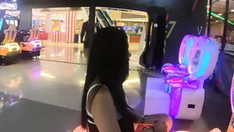 Thai amateur teen GF plays with vibrator