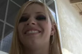 Delilah Strong