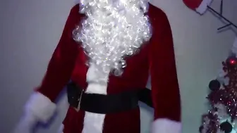 thought she was gets presents ended up gets Santa Penis
