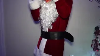 thought she was gets presents ended up gets Santa Penis