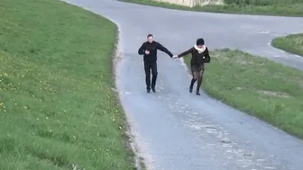 Outdoor sex with a German mature in nylons