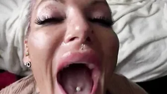 Real kinky milf gets ass fucked
