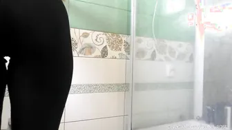 Banged teenagers huge butt inside pants