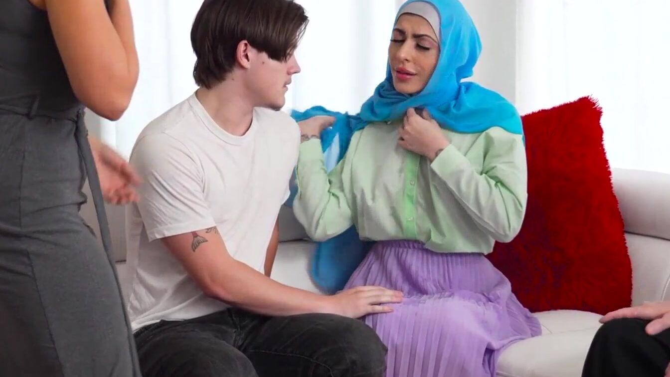 HijabHookup.Me - Arab college teenagers Audrey Royal meets the parents and  things go wrong 4kPorn.XXX