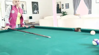 Teen learned new techniques on big cock