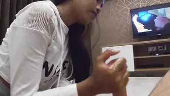 Petite Asian girlfriend jerking off