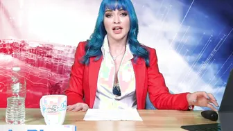 Camsoda - Jewelz Blu riding sybian on the air