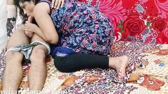 Big Boobs Lucknow Indian College Girl Sarika Desi Shaved Pussy Fucked