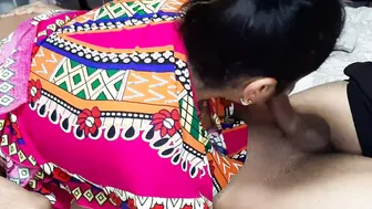 I love to suck my stepmoms vagina