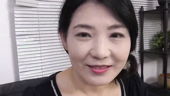 Mature Japanese woman happiest day ever via JAV debut