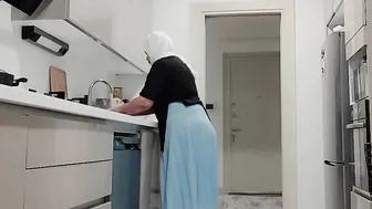 Im showing my goddess bbw body to my stepson.