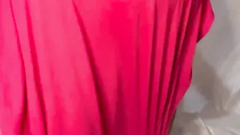Solo twerk performance