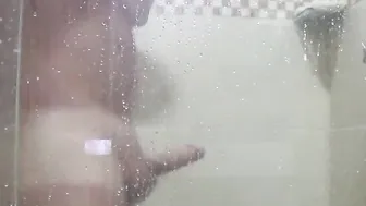 spy on the shower