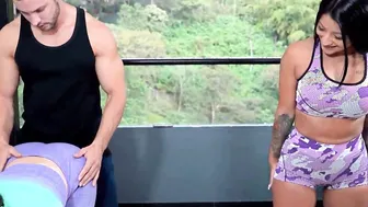 Coach fucks his lusty students inside first cardio class- Sara Blonde Mariana Martix Duncan Saint