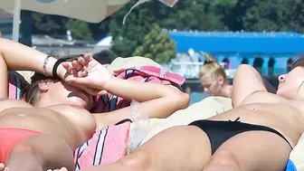 Looking porn video – Cute looking young nudists walks on the beach