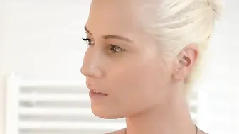 Vivacious Vika