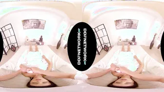Make Alyssia Kents Bald Twat Leaking Soak and Pound her Hardcore inside