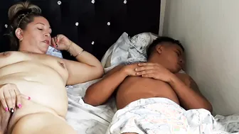 I masturbate while my stepson rests