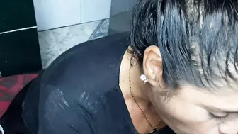 My stepmom blows my cock into the kitchen I love how she does it