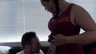 UK Stepsis Kloe White Catches Him Sniffing Before Ride His Dick