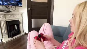 I HELPED MY STEPSISTER WIN INTO MORTAL KOMBAT AND POUNDED