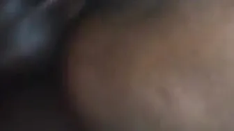 Mon cul a besoin de gros BITE pour PENETRATION profond