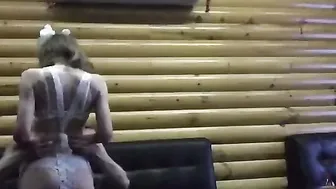 American Monstercock skinny guy fucking the waittress