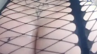 Hot Busty Chick dildoes her pussy on webcam for you