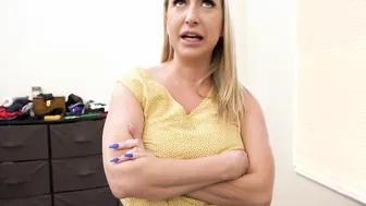 Mature Porn porn video – Mature MILF stepmom showed stepson all