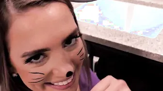 Cosplay Cutie Gets Clawed by a Crustacean