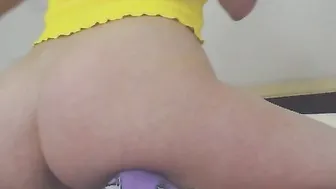 Petite Babe loves masturbating on webcam