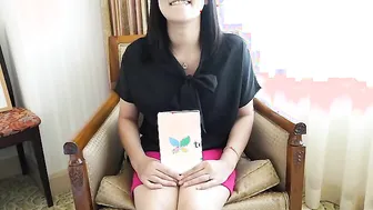 Rei Hoshino is an mature Japanese married woman looking for fun