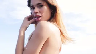 Lorena Hidalgo shows perfect big ass