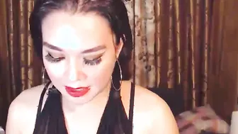 Brunette amateur in black on webcam