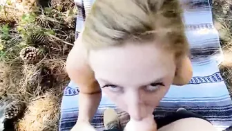 Meine Muschi wird am Berghang beschimpft 3