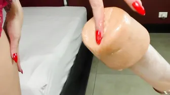 Pussy Machine Milks Tranny Barbara Perez