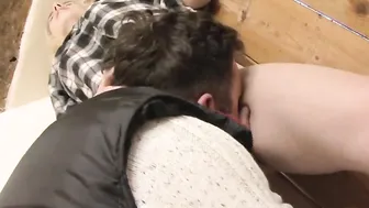 Gorgeous Blonde Nesty Rewards a Hardworking Brit