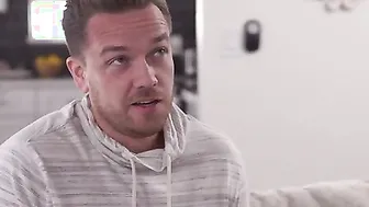 Step-Sister's Secret Crush Revealed In Hot Sex Scene