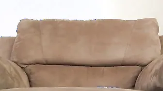 Beautiful Petite Babe fucks her tight asshole