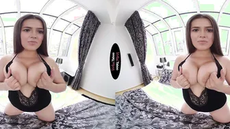 VR Babe Of The Day