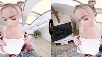 Virtual Reality Experience - Meeting My Virtual Girlfriend in Her Home