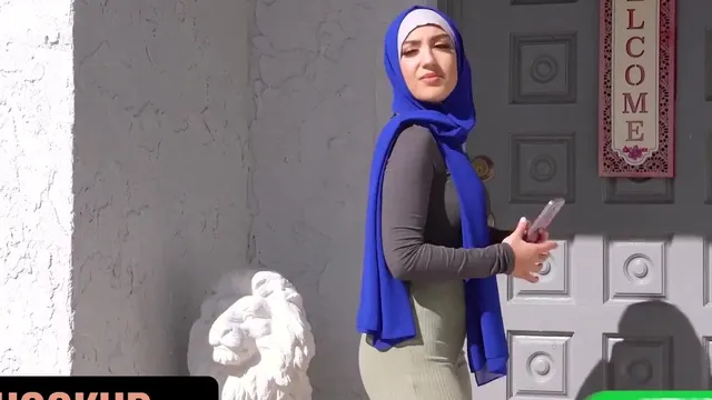 Sexi Xxx Muslim Fast Time Hd Hq - Muslim Cutie Violet Gems Celebrates Mardi Gras With Sloppy Cummed On Her  Super Face - Hijab Hookup 4kPorn.XXX