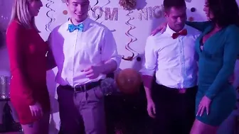 Great Stepmoms Teach Their Stepsons Sex Before Prom (Daisie Belle)