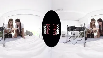 Dellai Twins Try Fucking Machine