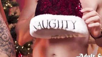 Jolly Christmas Portrait Shoot Group Sex - April Olsen Lauren Phillips Kira Noir Kenna James