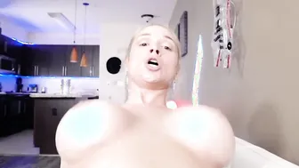 MomSeducedMe - Stepmom Sarah Vandella Taking Stepsons Penis Inside Her Cunt