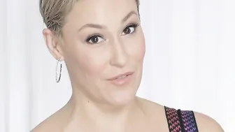Special Interview with Isabelle Deltore