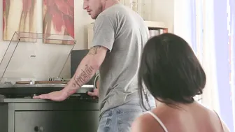 Slide porn video – Slide The Needle Into Whitneys Groove